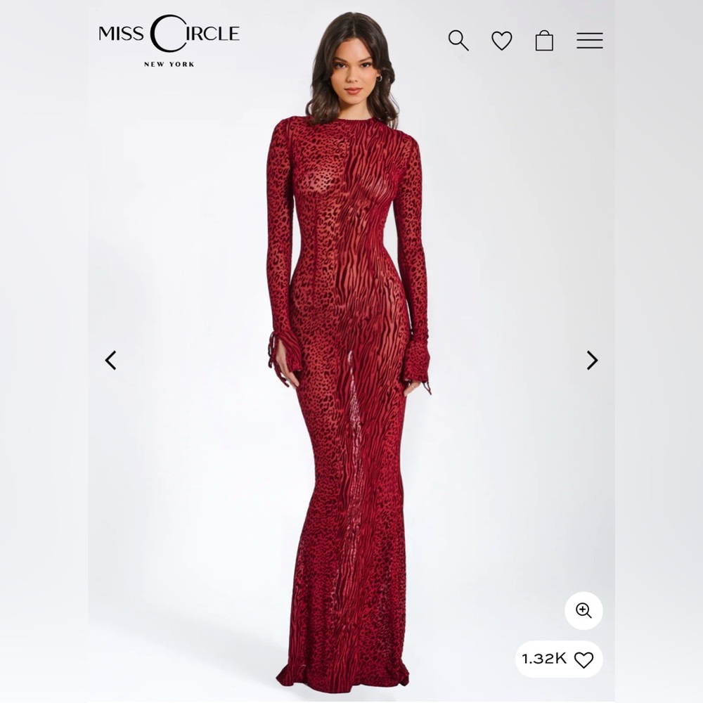 Miss Circle Red Animal Print Long Sleeve Dress